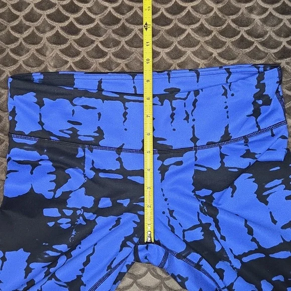 G270. ALO AirBrush Leggings in Electric Blue/Black - Size M - Picture 6 of 8